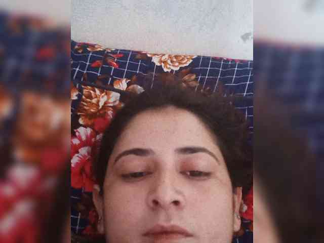 Khadija3 webcam