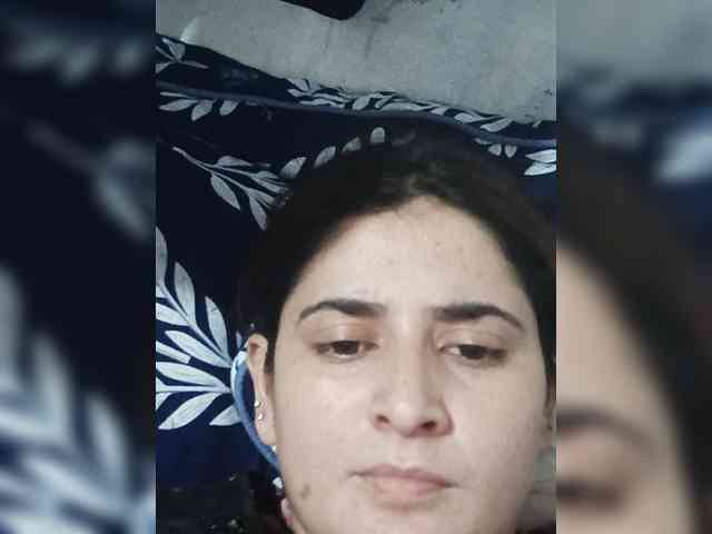 Khadija3 webcam