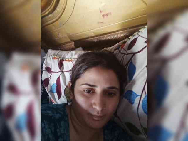 Khadija3 webcam