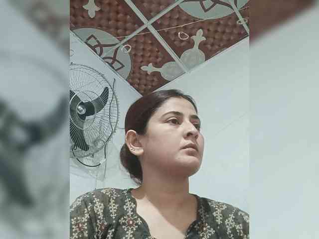 Model: Khadija3