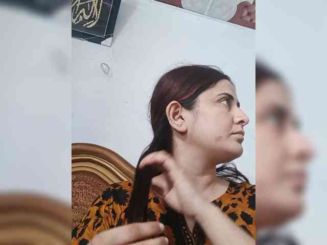 Khadija3 webcam