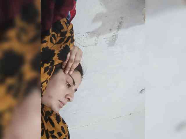 Khadija3 webcam