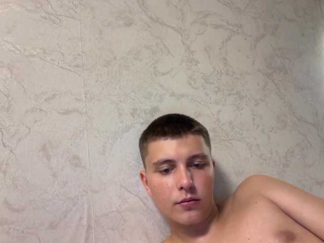 Kevinx444 live webcam show