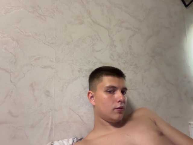 Kevinx444 live webcam show