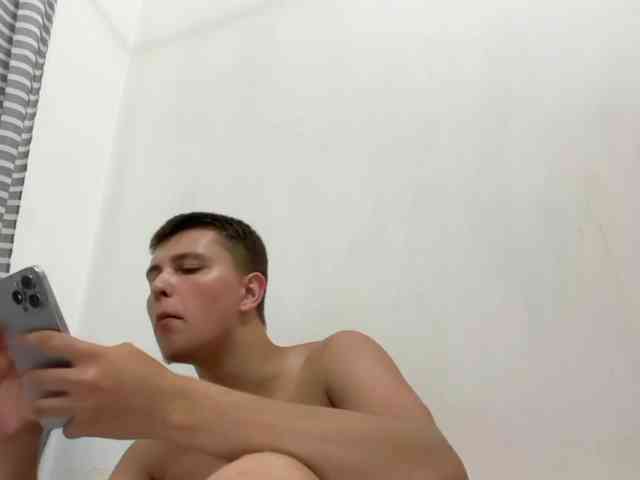 Kevinx444 Sex Cam Show