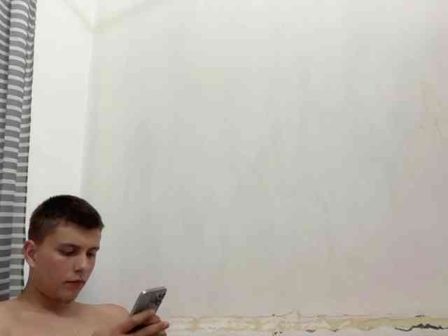 Kevinx444 Sex Cam Show