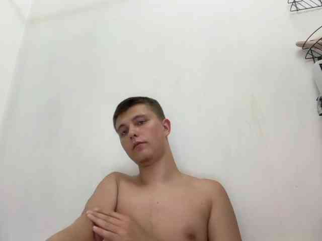 Kevinx444 Sex Cam Show
