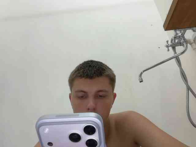 Kevinx444 Sex Cam Show