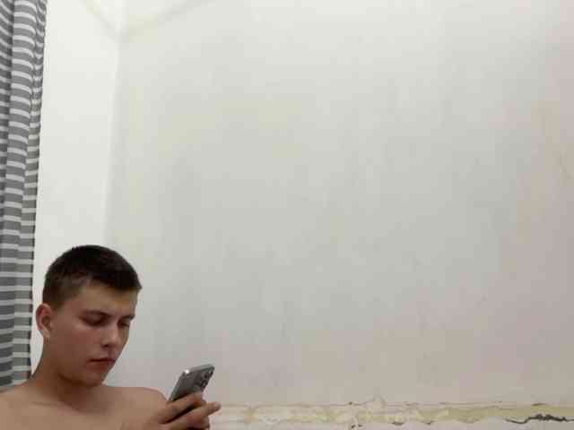 Kevinx444 Sex Cam Show