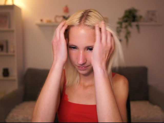 piperperri18 live cam on BongaCams