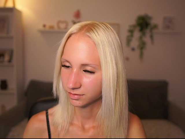 piperperri18 live cam on BongaCams