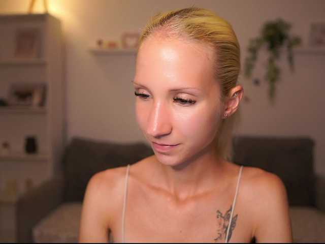 piperperri18 live cam on BongaCams