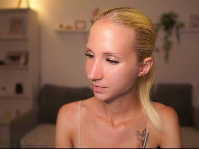 piperperri18 live cam on BongaCams
