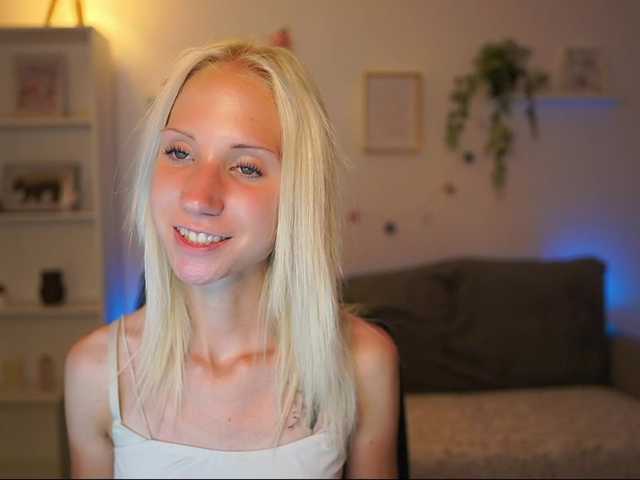 piperperri18 live cam on BongaCams