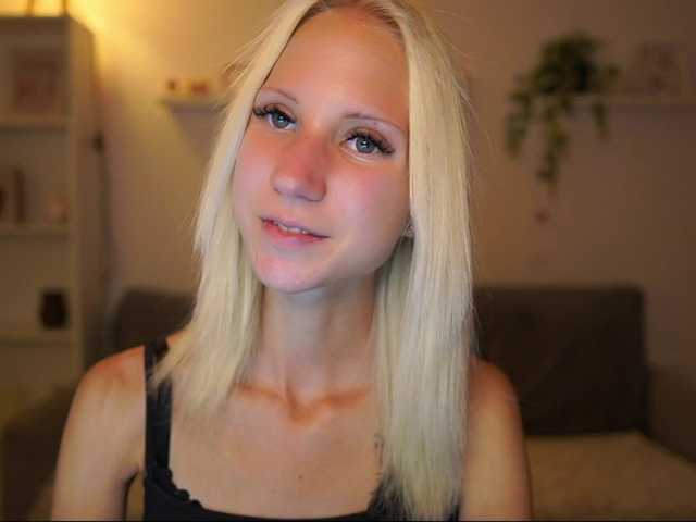 piperperri18 live cam on BongaCams