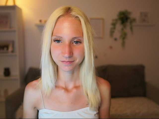 piperperri18 live cam on BongaCams
