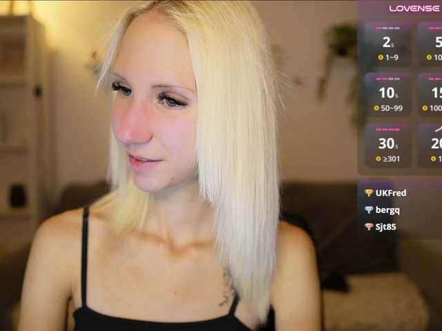 piperperri18 live cam on BongaCams