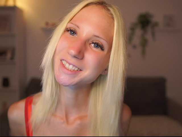 piperperri18 live cam on BongaCams