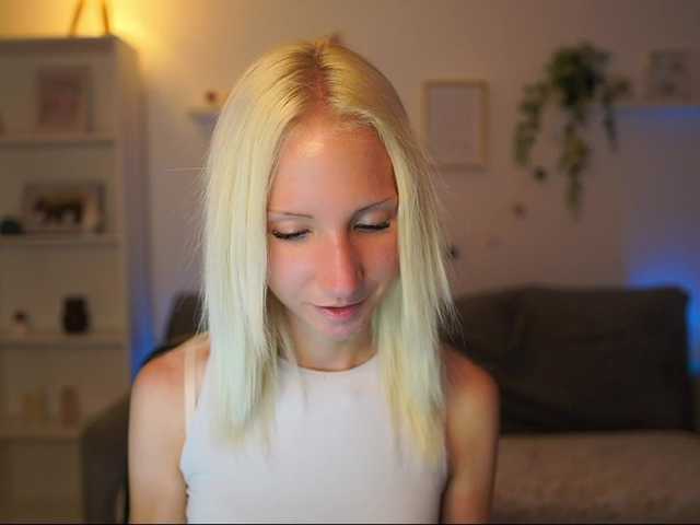 piperperri18 live cam on BongaCams