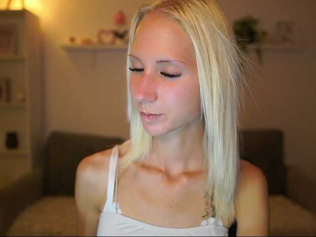 piperperri18 live cam on BongaCams