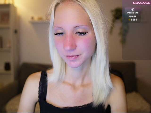 piperperri18 live cam on BongaCams