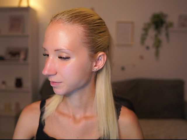 piperperri18 live cam on BongaCams