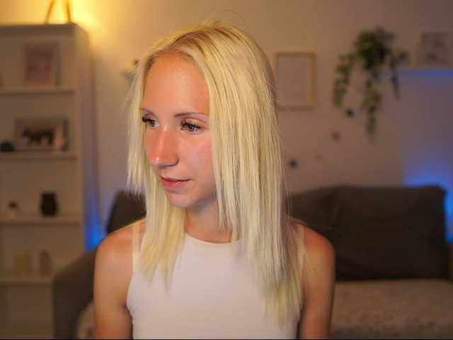 piperperri18 live cam on BongaCams
