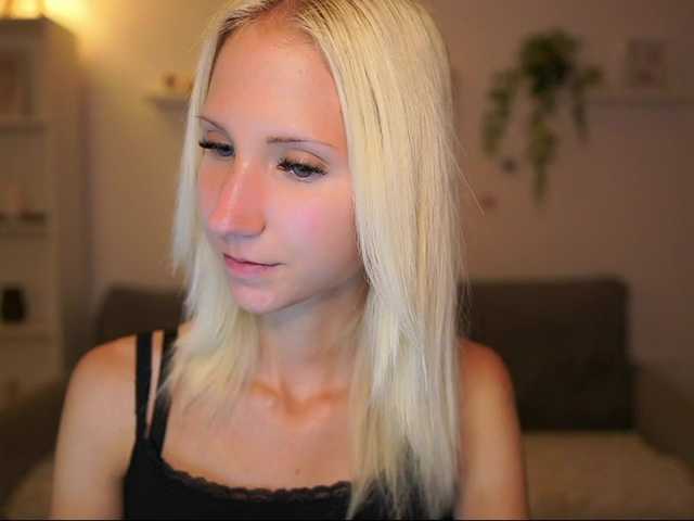 piperperri18 live cam on BongaCams