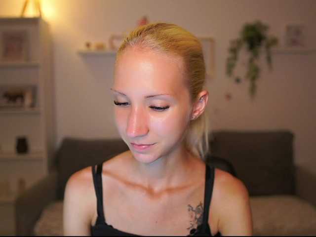 piperperri18 live cam on BongaCams