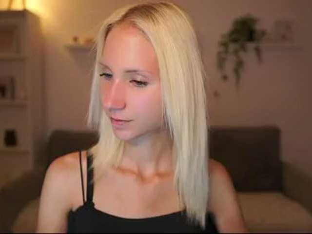 piperperri18 live cam on BongaCams