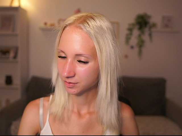 piperperri18 live cam on BongaCams