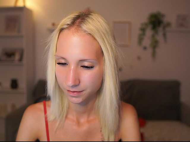 piperperri18 live cam on BongaCams