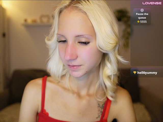 piperperri18 live cam on BongaCams