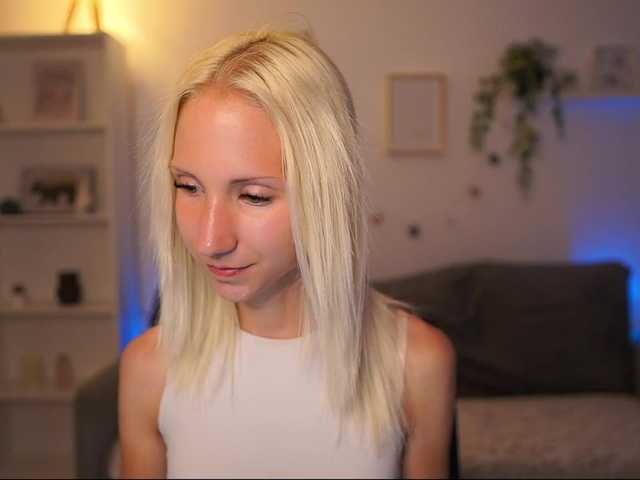 piperperri18 live cam on BongaCams