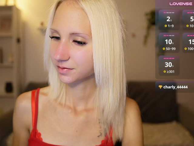 piperperri18 live cam on BongaCams