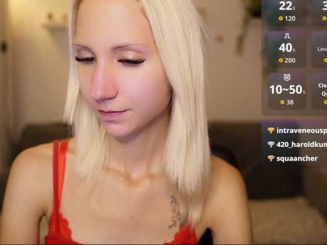 piperperri18 live cam on BongaCams