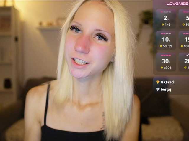 piperperri18 live cam on BongaCams