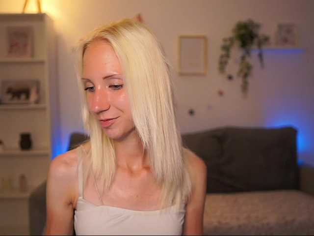 piperperri18 live cam on BongaCams