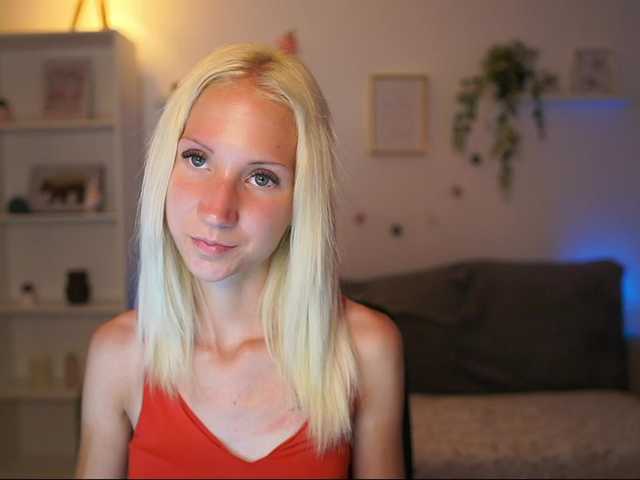 piperperri18 live cam on BongaCams
