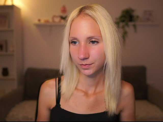 piperperri18 live cam on BongaCams