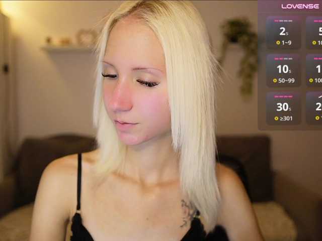 piperperri18 live cam on BongaCams