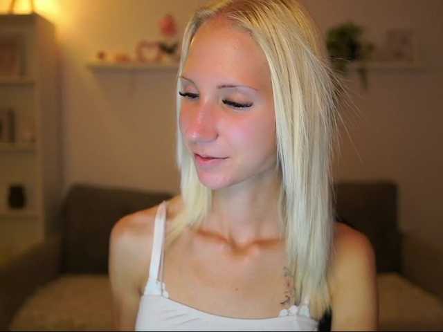 piperperri18 live cam on BongaCams