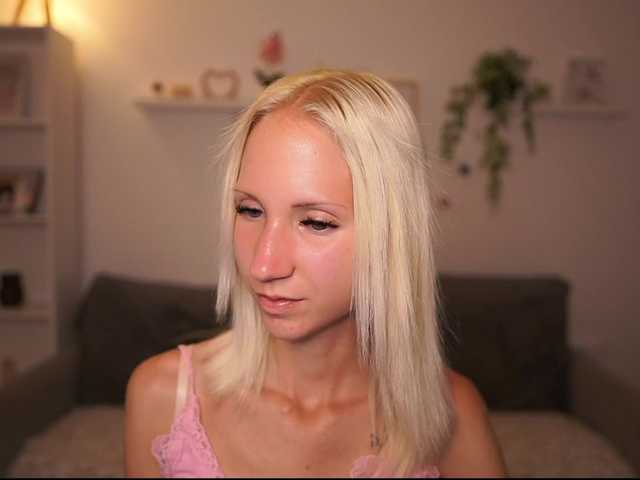 piperperri18 live cam on BongaCams