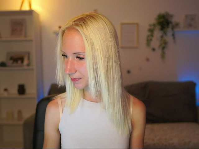 piperperri18 live cam on BongaCams