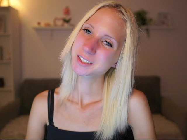 piperperri18 live cam on BongaCams