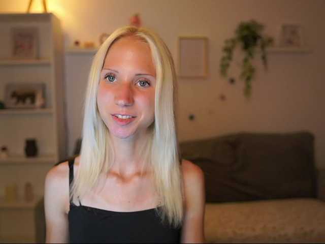 piperperri18 live cam on BongaCams