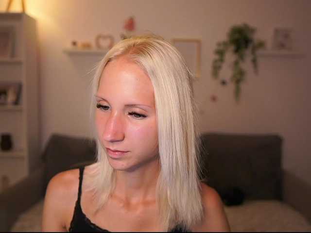 piperperri18 live cam on BongaCams