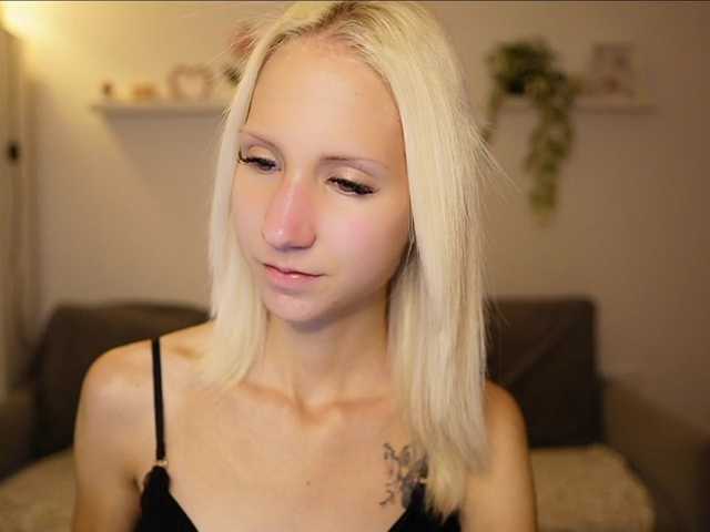 piperperri18 live cam on BongaCams