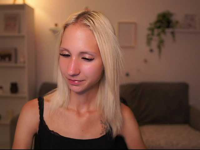 piperperri18 live cam on BongaCams