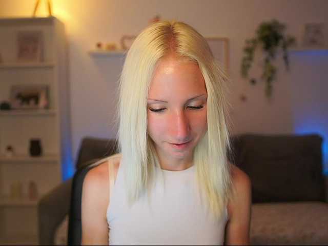 piperperri18 live cam on BongaCams